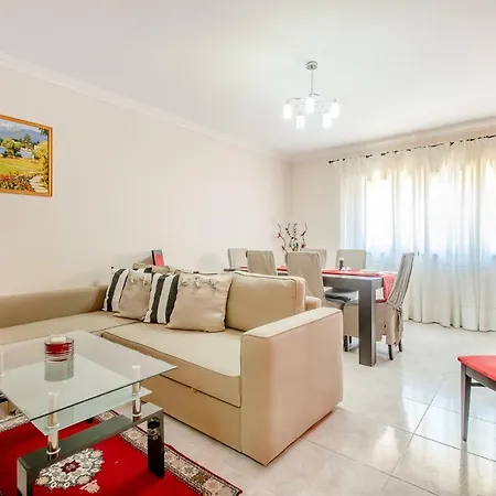 Espinho Family Stays